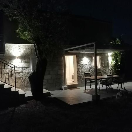 Olive Grove House Lumbarda Villa Eksteriør billede